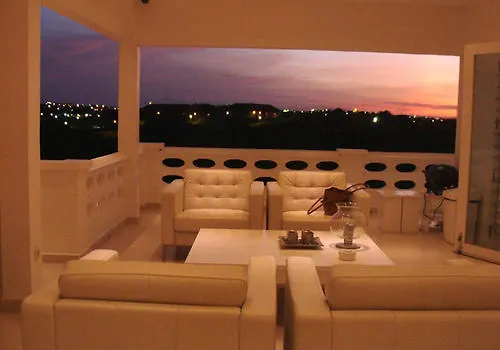 Champartments Resort - Villa & Appartementen Dom Perignon 3*, Willemstad Curacao