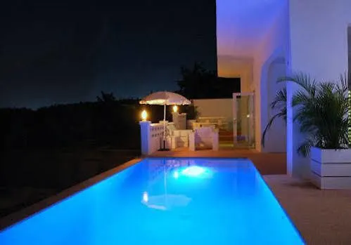 Champartments Resort - Villa & Appartementen Dom Perignon 3*, Willemstad