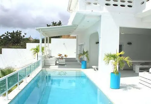Champartments Resort - Villa & Appartementen Dom Perignon Curacao